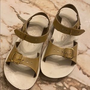 Gold sun San saltwater surfer sandal 8